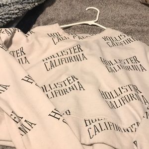 A gently used crop too sweater. Very comfortable!